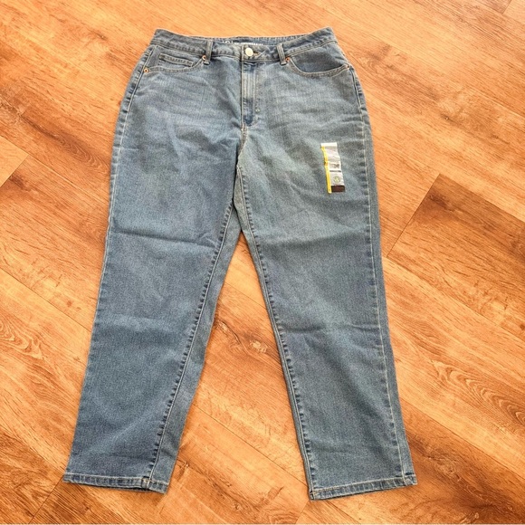 Lot Of 2 No Boundaries Juniors High Rise Mom Jeans Size 13 | 27" Inseam NWT - Picture 2 of 16